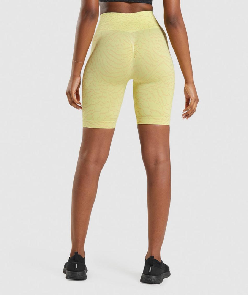 Pantalones Cortos Gymshark Adapt Animal Seamless Cycling Mujer Amarillo | CO 2792ZUT